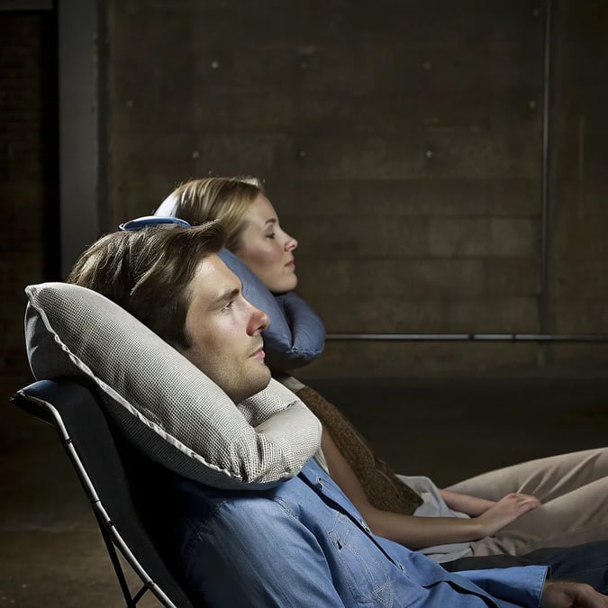 Best Travel Pillows for Long Flights in 2025