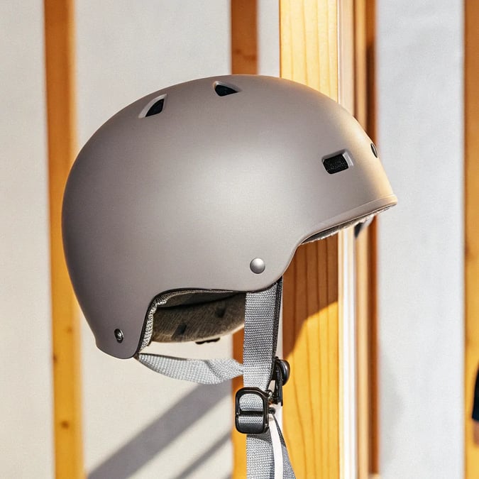Snowboarding Helmets Reviewed: Safety Meets Comfort